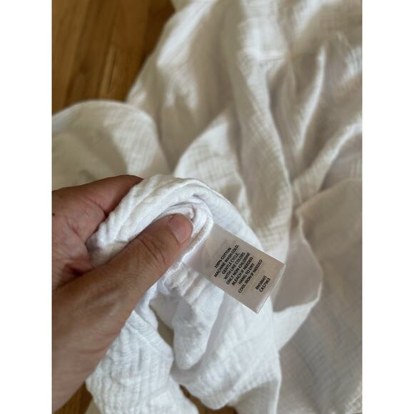 NWT Womens White Gauze Button-Up Shirt 2X 100% Cotton Lightweight Collared Top - Picture 6 of 10